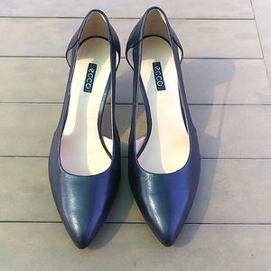 New Ecco heels